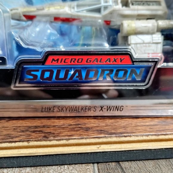 Star Wars Micro Galaxy Squadron X-Wing Launch Edition Figure Series 1 #0015 - Picture 3 of 9